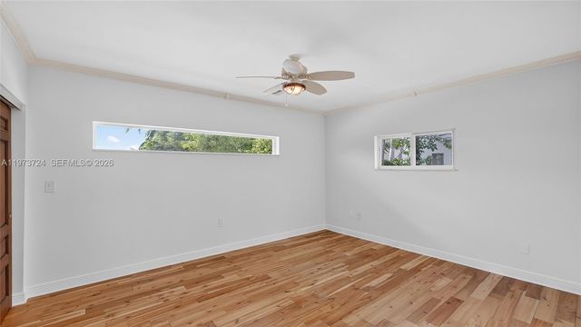 3226 NE 168th St, North Miami Beach, FL 33160