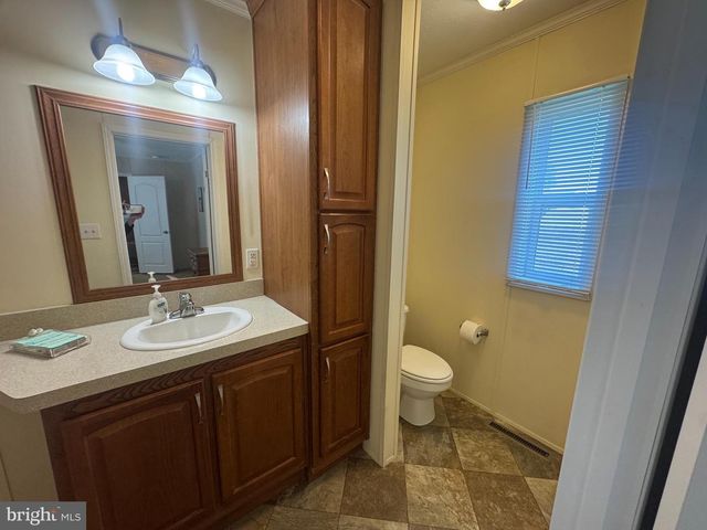 10 LANTERN LN, Rehoboth Beach, DE 19971
