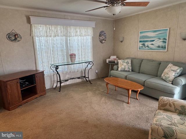 10 LANTERN LN, Rehoboth Beach, DE 19971