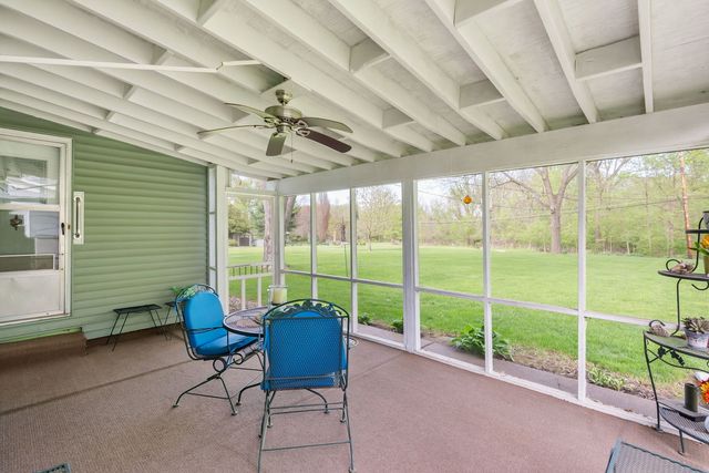 2625 Fairhaven Road, Davenport, IA 52803