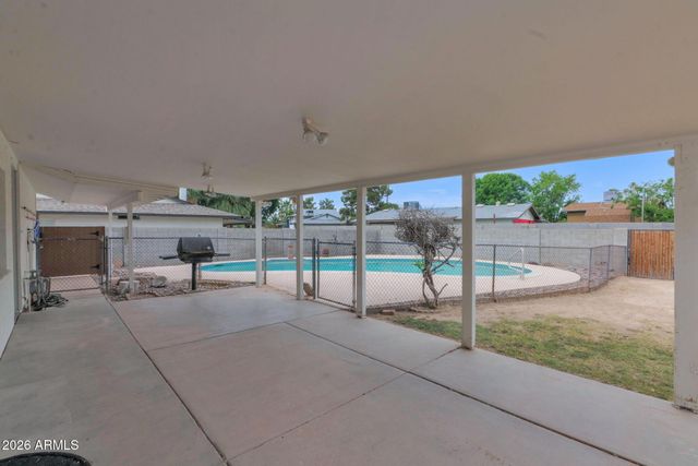 4810 S ELM Street, Tempe, AZ 85282