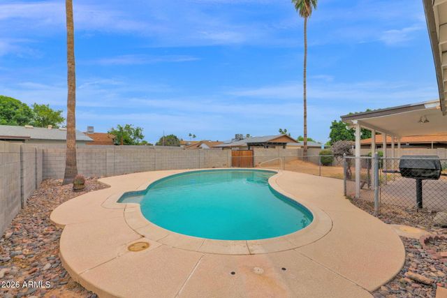 4810 S ELM Street, Tempe, AZ 85282