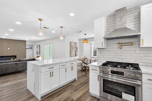 5447 Darnell Street, Houston, TX 77096