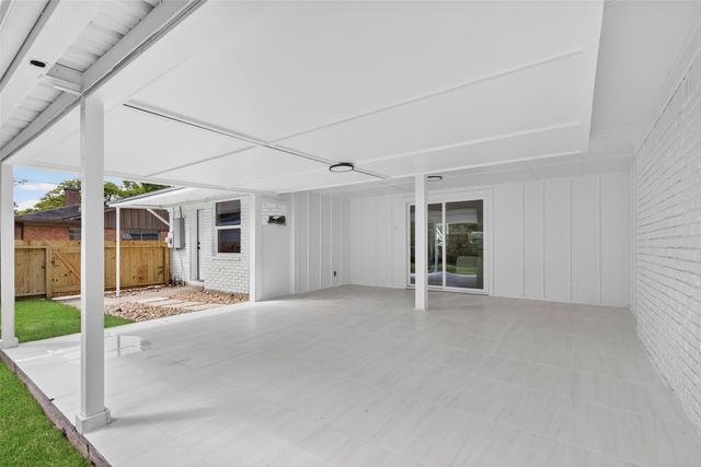 5447 Darnell Street, Houston, TX 77096