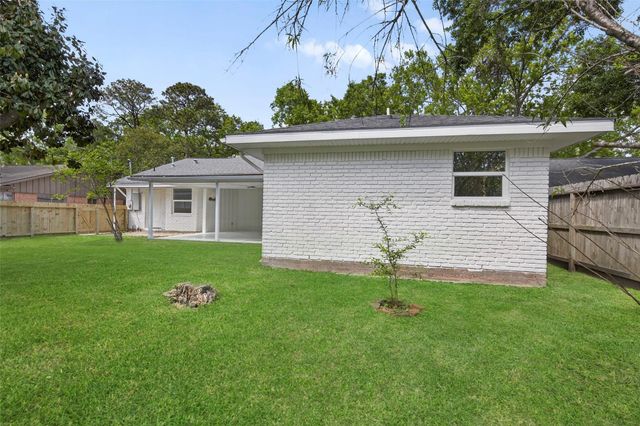 5447 Darnell Street, Houston, TX 77096