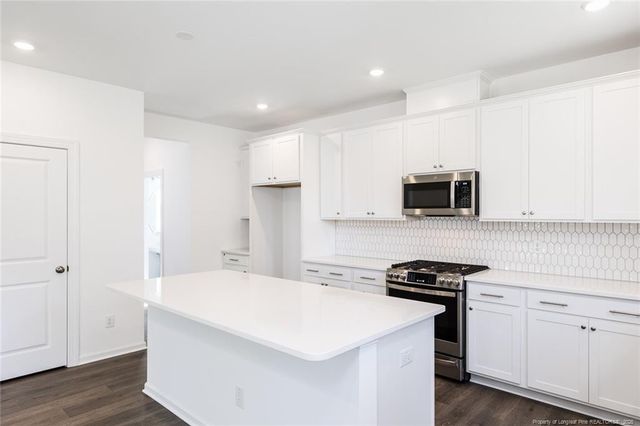 186 Hickory Grove Drive, Sanford, NC 27330