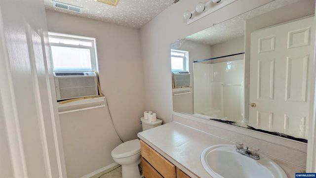 3163 Glendale Av NE, Salem, OR 97301