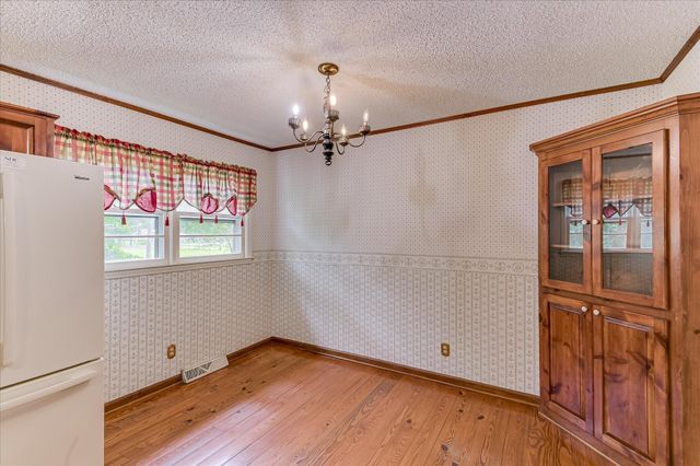 15430 U.S. 78, Williston, SC 29853