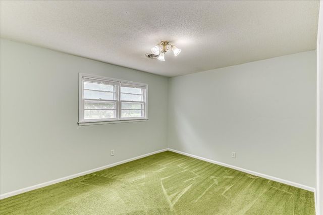 15430 U.S. 78, Williston, SC 29853