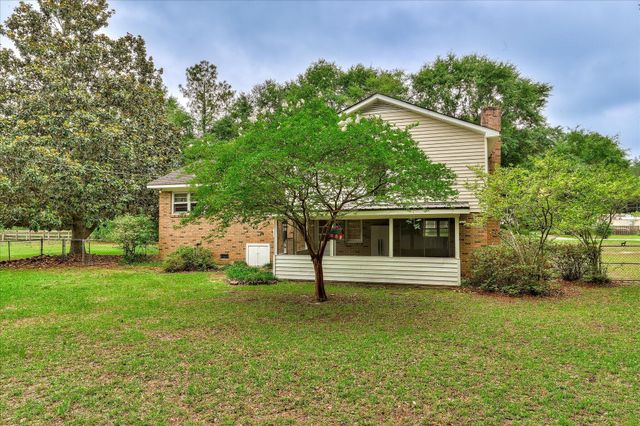 15430 U.S. 78, Williston, SC 29853