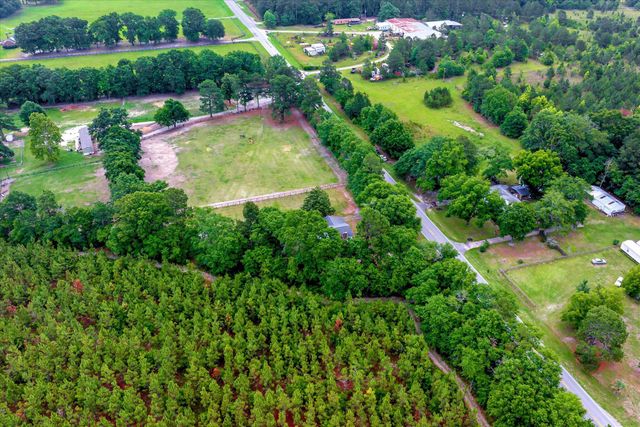 15430 U.S. 78, Williston, SC 29853