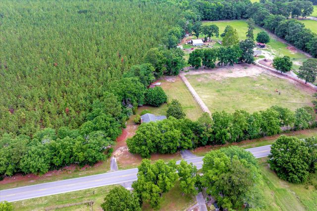 15430 U.S. 78, Williston, SC 29853