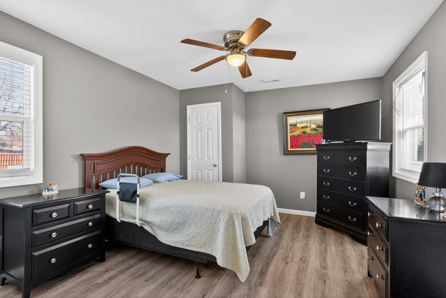 433 449 Young Drive, Nicholasville, KY 40356