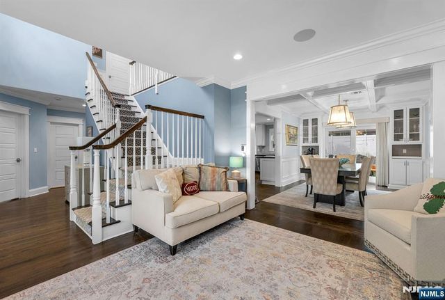 159 Hampton Place, Ridgewood, NJ 07450