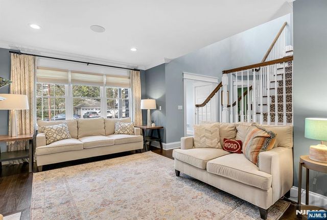 159 Hampton Place, Ridgewood, NJ 07450