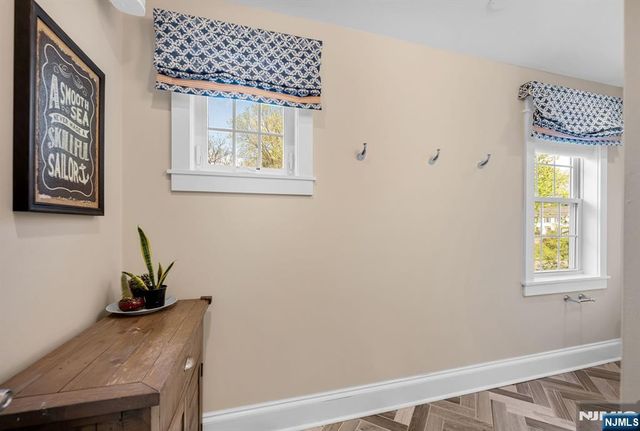 159 Hampton Place, Ridgewood, NJ 07450