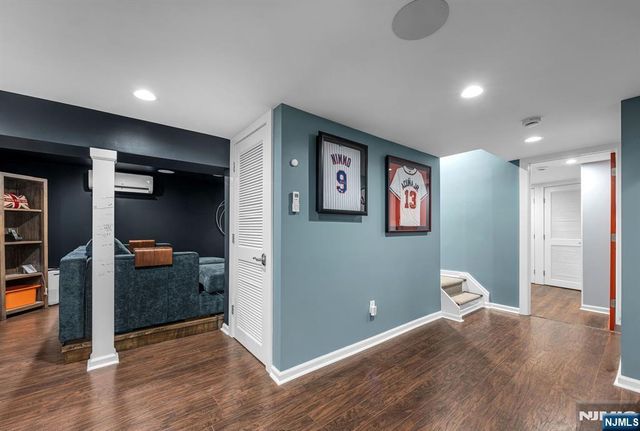 159 Hampton Place, Ridgewood, NJ 07450