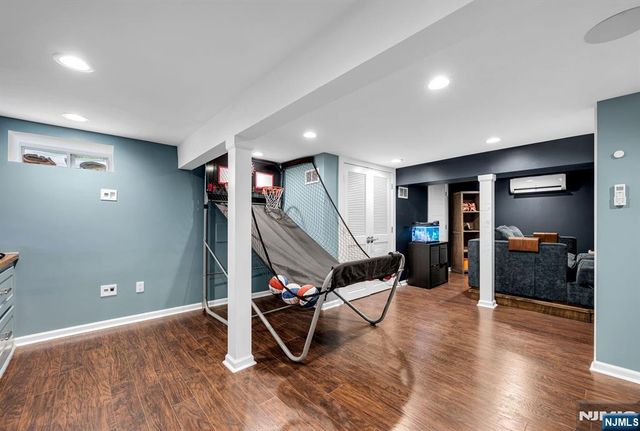 159 Hampton Place, Ridgewood, NJ 07450