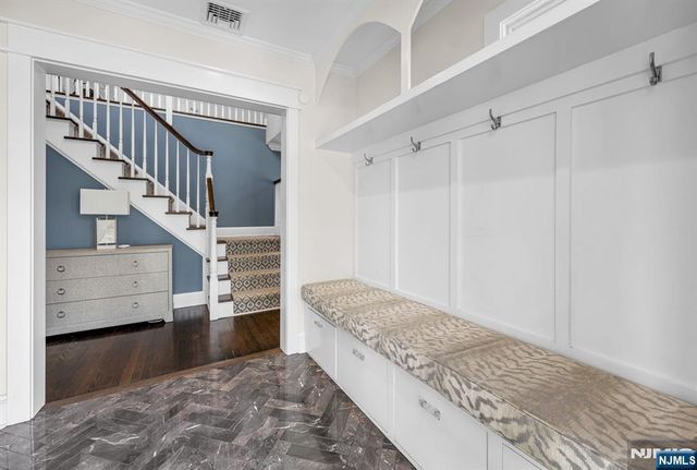 159 Hampton Place, Ridgewood, NJ 07450