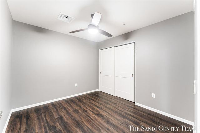 110 W Savidge Street 201, Spring Lake, MI 49456
