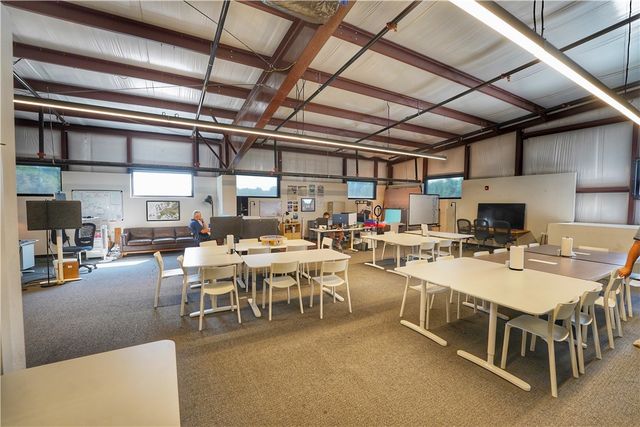 2209 Hawks Landing, Fayetteville, AR 72704