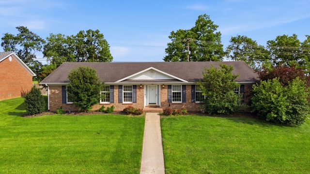250 Savannah Drive, Nicholasville, KY 40356