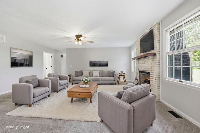 250 Savannah Drive, Nicholasville, KY 40356