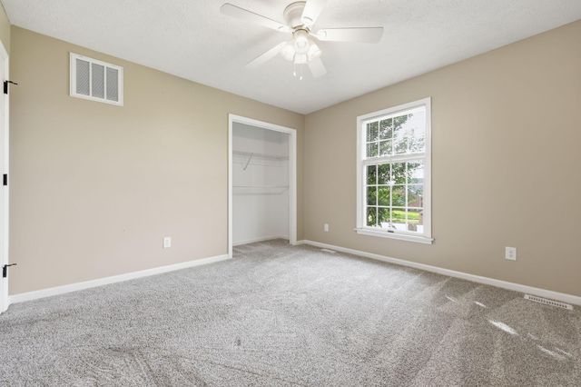 250 Savannah Drive, Nicholasville, KY 40356