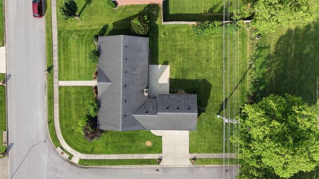 250 Savannah Drive, Nicholasville, KY 40356