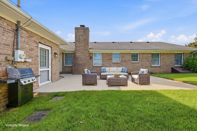 250 Savannah Drive, Nicholasville, KY 40356