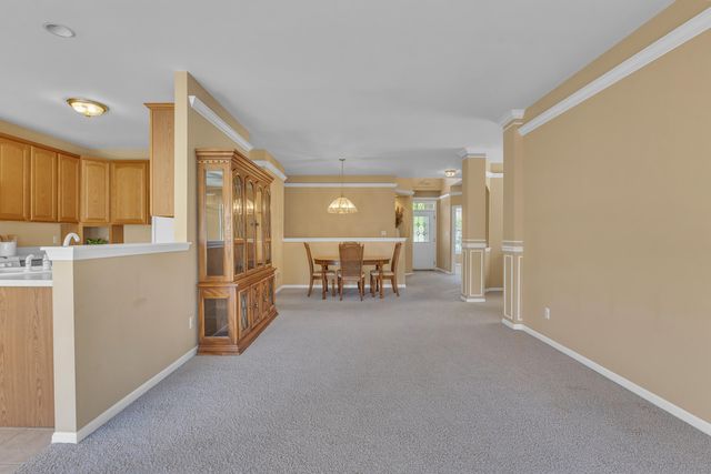 10015 Prairie Knoll Court, St. John, IN 46373