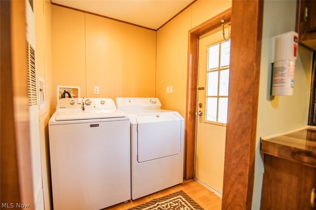 13533 Emerson Avenue, Williamstown, WV 26187