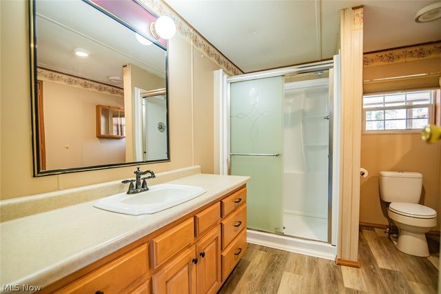 13533 Emerson Avenue, Williamstown, WV 26187