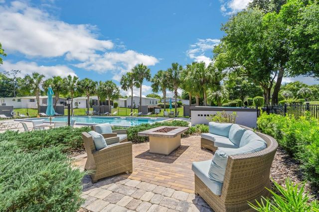 1174 FERN LANE, Deland, FL 32724