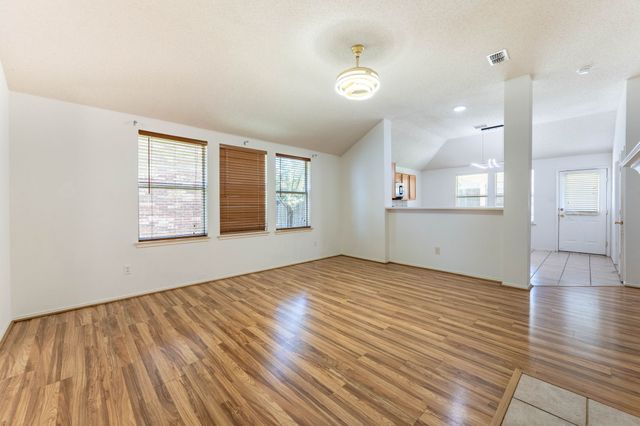 523 Pinto Lane, Forney, TX 75126