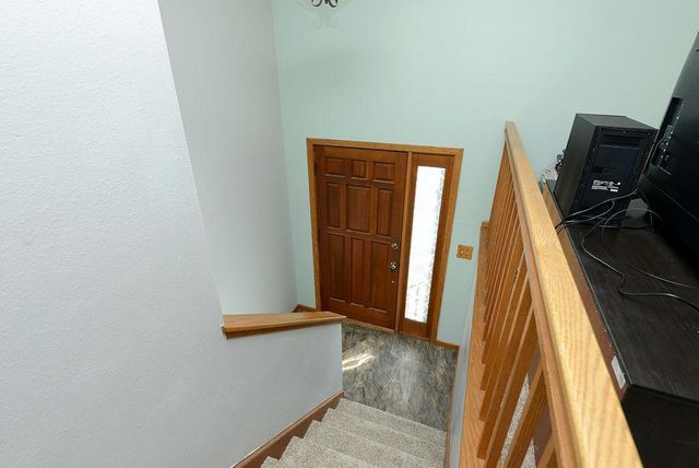 2418 24th Avenue S, Fargo, ND 58103