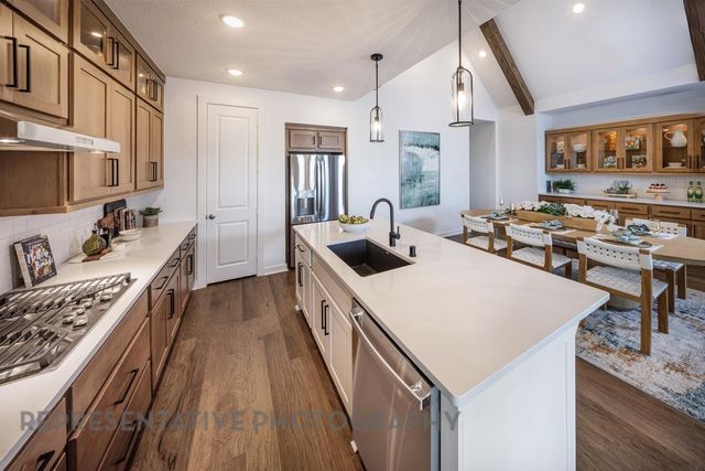 9517 Boathouse DR, Austin, TX 78744