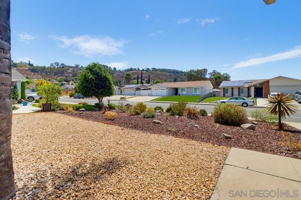 Image 22 of property listing at 835 Dorothy, El Cajon, CA 92019