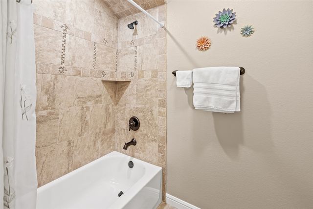 427 River Bank Lane, Granbury, TX 76049