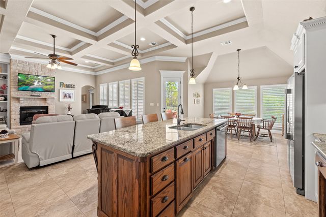 427 River Bank Lane, Granbury, TX 76049