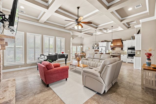 427 River Bank Lane, Granbury, TX 76049