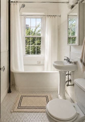 4 Washington Ave 5, Cambridge, MA 02140