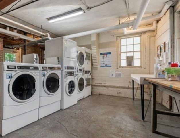 4 Washington Ave 5, Cambridge, MA 02140