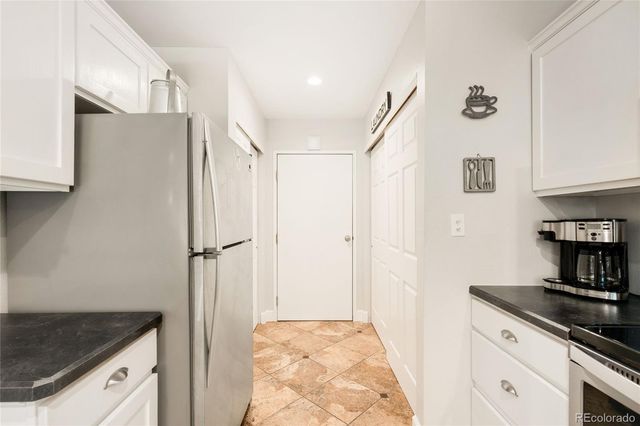 11535 W 70th Place B, Arvada, CO 80004