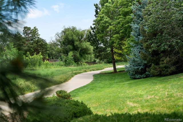 11535 W 70th Place B, Arvada, CO 80004