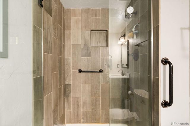 11535 W 70th Place B, Arvada, CO 80004