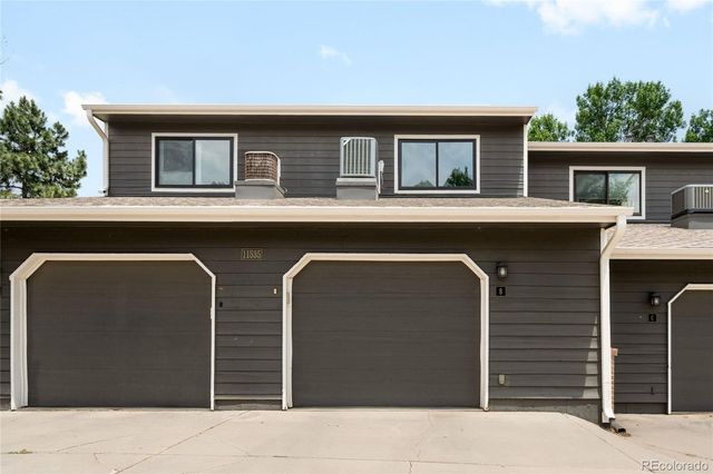 11535 W 70th Place B, Arvada, CO 80004