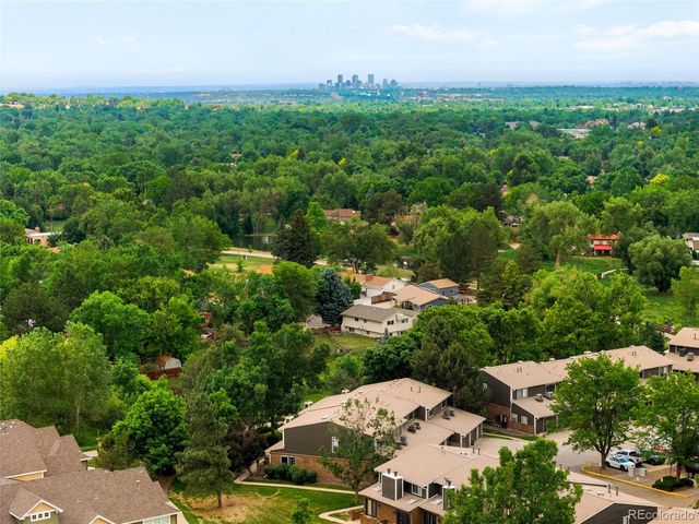 11535 W 70th Place B, Arvada, CO 80004