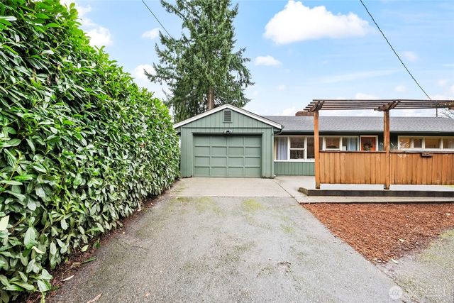 2808 67th Avenue W, University Place, WA 98466