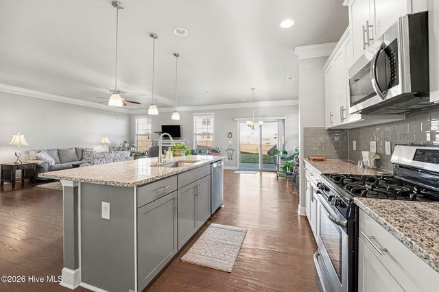 1817 Ridge Creek Drive, Kernersville, NC 27284